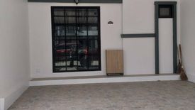 3 Bedroom Townhouse for sale in Map Yang Phon, Rayong