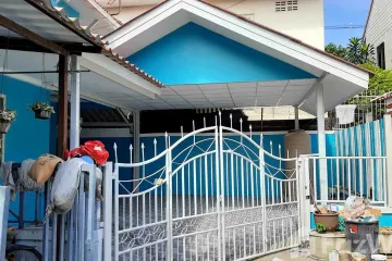 3 Bedroom Townhouse for sale in Khlong Sam, Pathum Thani