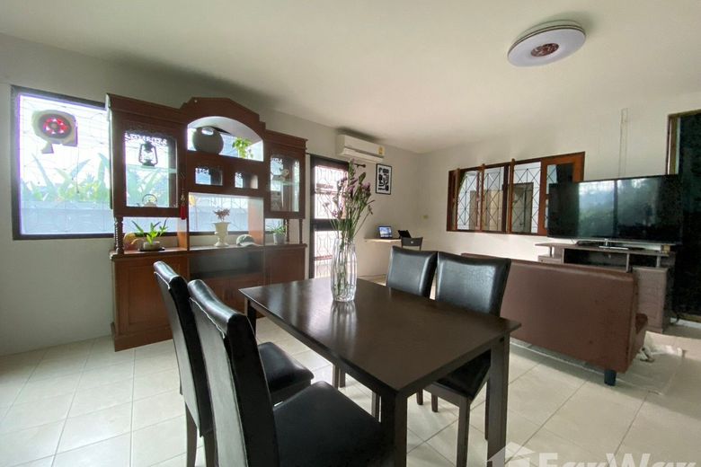 2 Bedroom House For Rent 