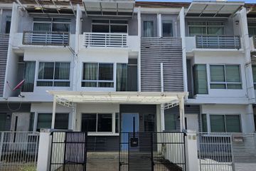 3 Bedroom Townhouse for sale in Baan Mai Rama9 – Srinakarin, Hua Mak, Bangkok