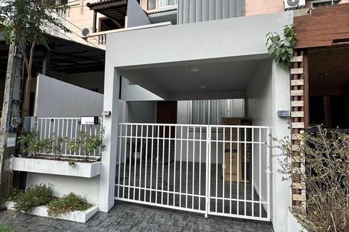 4 Bedroom Townhouse for sale in Suthep, Chiang Mai