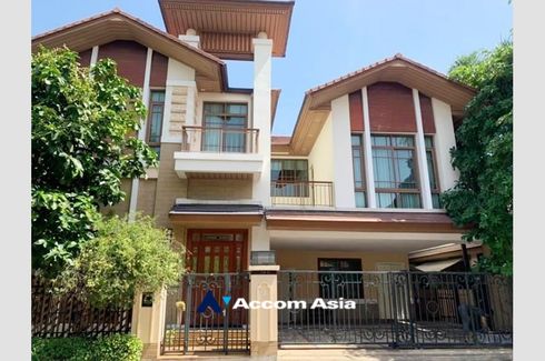 4 Bedroom House for rent in Phra Khanong, Bangkok near BTS Phra Khanong