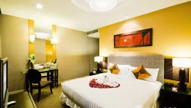 3 Bedroom Condo for rent in Urbana Sathorn, Thung Maha Mek, Bangkok near MRT Silom