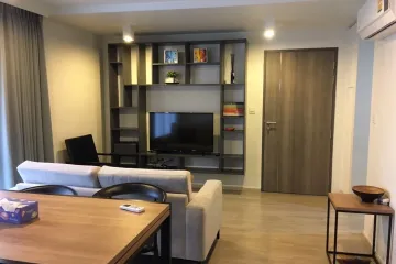 2 Bedroom Condo for rent in Maestro 02 Ruamrudee, Lumpini, Bangkok near BTS Ploen Chit