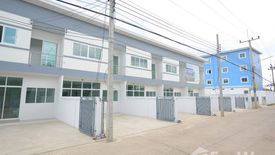 3 Bedroom Townhouse for sale in Khlong Ha, Pathum Thani