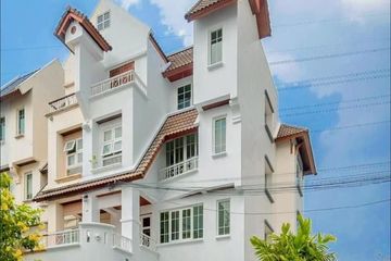4 Bedroom Townhouse for rent in Chom Phon, Bangkok near MRT Lat Phrao