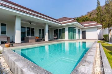 3 Bedroom Villa for sale in Red Mountain Lake Side, Thap Tai, Prachuap Khiri Khan