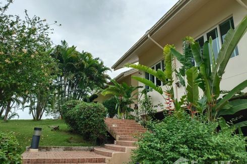 2 Bedroom Villa for sale in Ban Tuek, Sukhothai