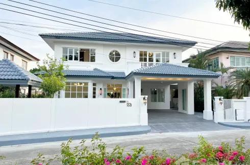 4 Bedroom House for sale in Nantawan Wongwaen-Rattanathibet, Bang Mae Nang, Nonthaburi