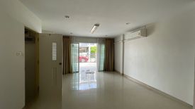 3 Bedroom Townhouse for sale in Arinsiri@Sukhumvit, Saen Suk, Chonburi