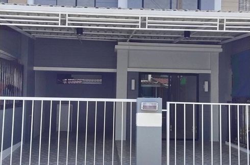 3 Bedroom Townhouse for sale in Baan Pruksa Ville 52/2, Khlong Nueng, Pathum Thani