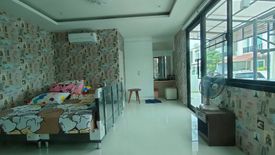 5 Bedroom House for sale in Baan D Bangtorad, Ban Bo, Samut Sakhon