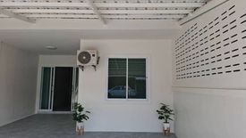 3 Bedroom Townhouse for sale in Surasak, Chonburi