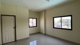 2 Bedroom Townhouse for sale in Nai Mueang, Kamphaeng Phet