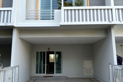 3 Bedroom Townhouse for rent in Fahburin Bowin, Bo Win, Chonburi