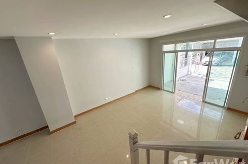 2 Bedroom Townhouse for sale in Prinyaluck Light Rama 5, Bang Krang, Nonthaburi