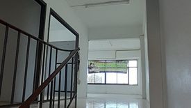 3 Bedroom Townhouse for rent in Na Mueang, Chachoengsao