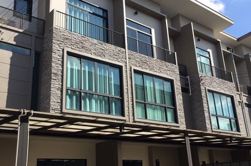 3 Bedroom Townhouse for sale in Baan Pieamsuk Pinklao - Kanjanapisek, Bang Khu Wiang, Nonthaburi