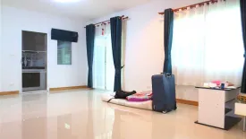 3 Bedroom Townhouse for sale in Prachathipat, Pathum Thani