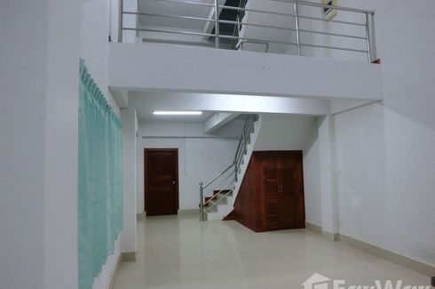 3 Bedroom Townhouse for sale in That Choeng Chum, Sakon Nakhon