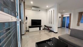 3 Bedroom Townhouse for sale in The Pine Cone Bangsaen, Saen Suk, Chonburi