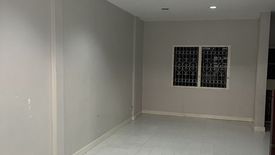 3 Bedroom Townhouse for rent in Khu Khot, Pathum Thani