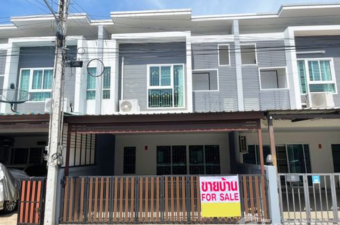 3 Bedroom Townhouse for sale in Arinsiri@Sukhumvit, Saen Suk, Chonburi