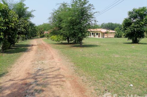 Land for sale in Sahatsakhan, Kalasin