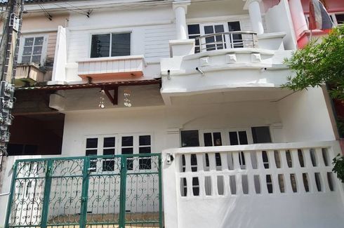 3 Bedroom Townhouse for rent in Bang Mot, Bangkok