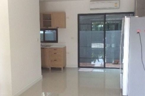 3 Bedroom Townhouse for sale in Town Avenue Rama2, Bang Mot, Bangkok