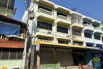 6 Bedroom Townhouse for sale in Phanthai Norasing, Samut Sakhon