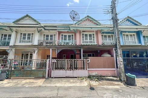 3 Bedroom Townhouse for sale in Bang Khu Rat, Nonthaburi