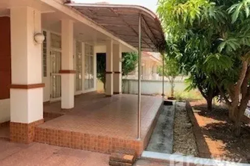 3 Bedroom House for sale in Ban Suai Chaophraya, Nong Krot, Nakhon Sawan