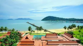 2 Bedroom Condo for sale in Ko Chang Tai, Trat