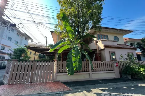 4 Bedroom House for sale in Bang Khu Wat, Pathum Thani