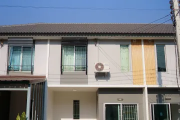 3 Bedroom Townhouse for sale in Baan Pruksa 96/2 Rangsit-Klongluang 2, Khlong Song, Pathum Thani