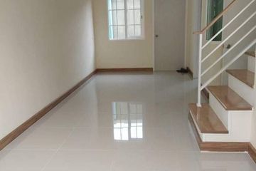 3 Bedroom Townhouse for sale in Golden Town Phaholyothin-Lumlukka, Khu Khot, Pathum Thani