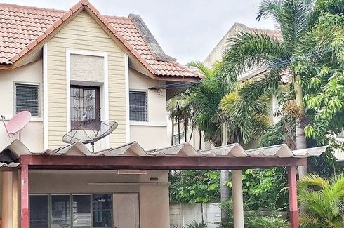 3 Bedroom Townhouse for sale in Huai Kapi, Chonburi