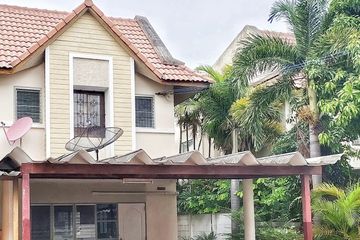 3 Bedroom Townhouse for sale in Huai Kapi, Chonburi