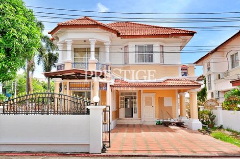 3 Bedroom House for sale in Na Kluea, Chonburi