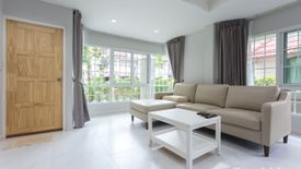 3 Bedroom Townhouse for sale in Baan Lat Dao, Bang Na, Bangkok near BTS Udom Suk