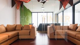 4 Bedroom House for sale in The Met, Thung Maha Mek, Bangkok near BTS Chong Nonsi