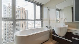 2 Bedroom Condo for sale in Sky Walk Condominium, Phra Khanong Nuea, Bangkok near BTS Phra Khanong