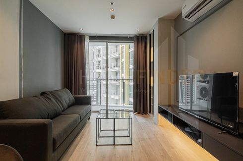 2 Bedroom Condo for sale in Sky Walk Condominium, Phra Khanong Nuea, Bangkok near BTS Phra Khanong