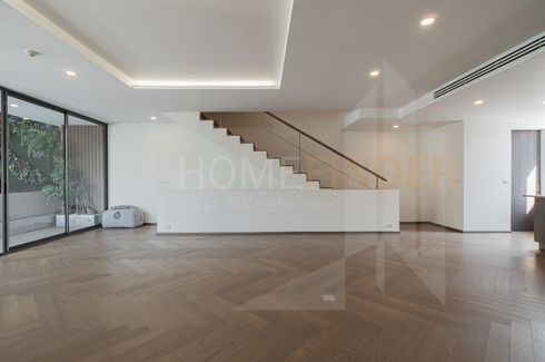 2 Bedroom Townhouse for sale in The Pillar, Khlong Tan Nuea, Bangkok