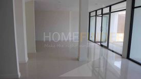 4 Bedroom Townhouse for sale in Bang Chak, Bangkok near BTS Punnawithi