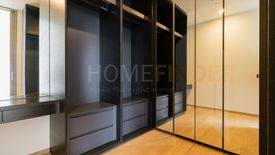 3 Bedroom Condo for sale in Saladaeng One, Silom, Bangkok near MRT Lumpini