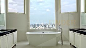 5 Bedroom Condo for sale in Royce Private Residences, Khlong Toei Nuea, Bangkok near BTS Asoke