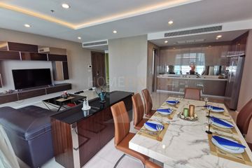 3 Bedroom Condo for sale in Wat Phraya Krai, Bangkok