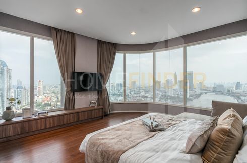 3 Bedroom Condo for sale in Wat Phraya Krai, Bangkok